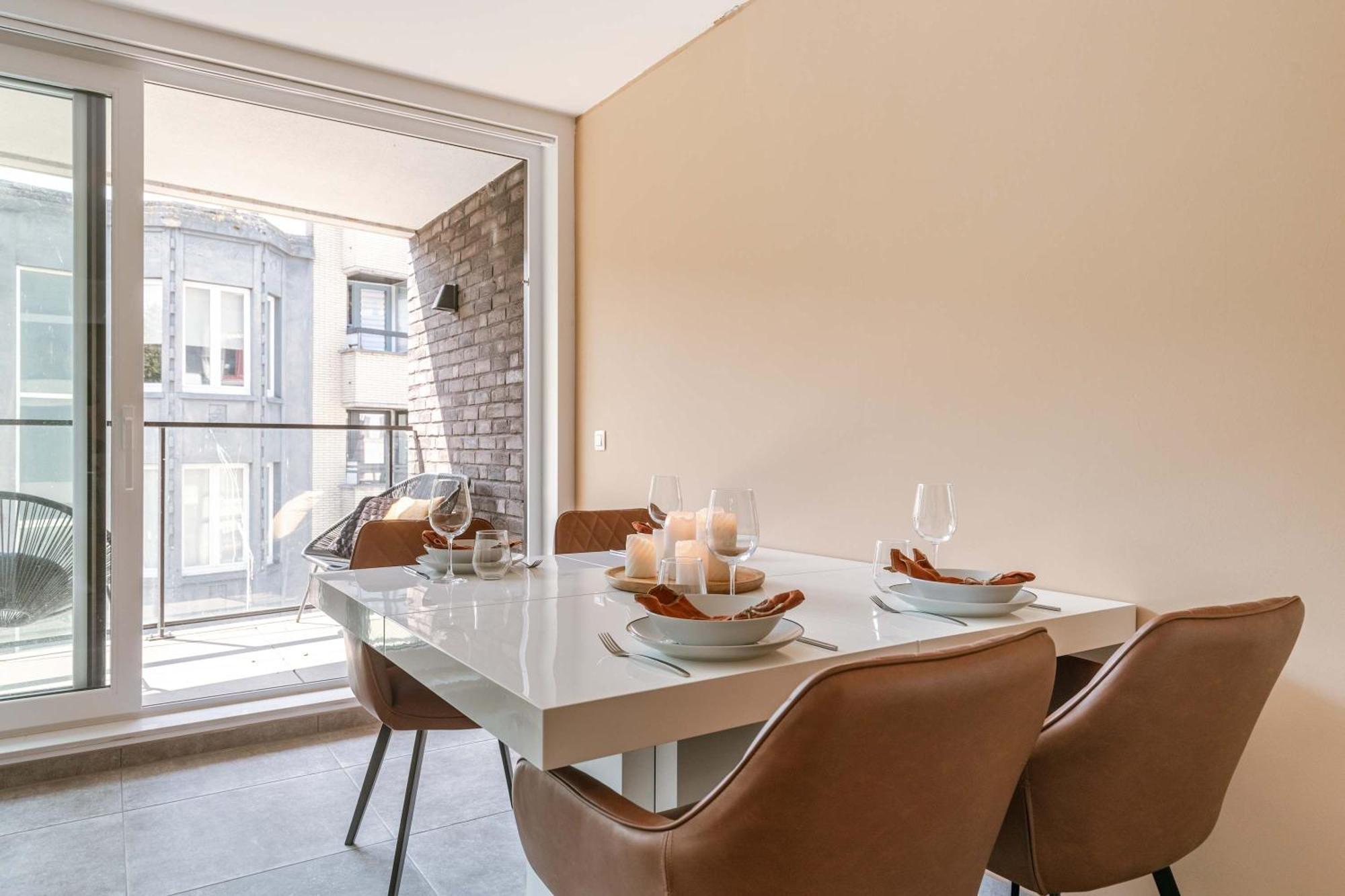 Huswell - Modern With Sunny Terrace In Apartamento Ostende